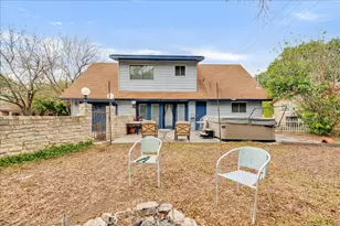 8001 Briarwood Ln, Austin, TX 78757 - Photo 25