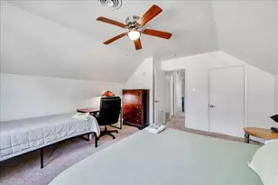 8001 Briarwood Ln, Austin, TX 78757 - Photo 19