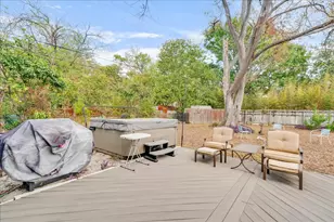 8001 Briarwood Ln, Austin, TX 78757 - Photo 27