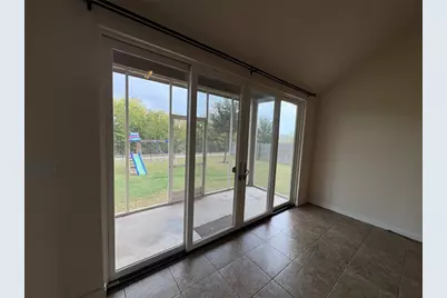 3900 Crispin Hall Lane, Pflugerville, TX 78660 - Photo 7