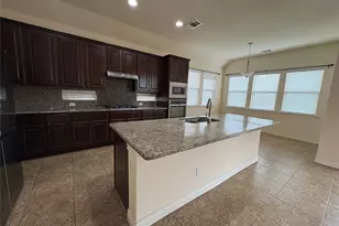 3900 Crispin Hall Ln, Pflugerville, TX 78660 - Photo 5