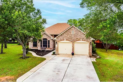 210 Meadow Woods Drive, Kyle, TX 78640 - Photo 7