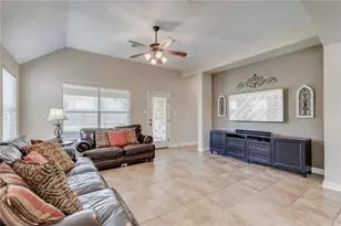 3675 Rosalina Loop, Round Rock, TX 78665 - Photo 5