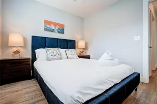 3009 Matador Dr, Austin, TX 78741 - Photo 13