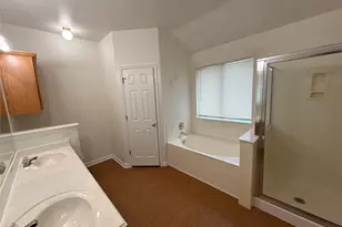 122 Little Lake Rd, Hutto, TX 78634 - Photo 11