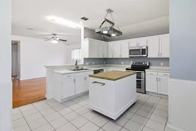 120 Mule Deer Court, Hutto, TX 78634 - Photo 15