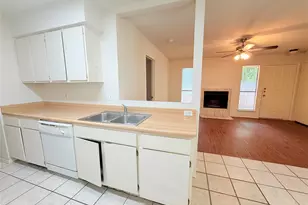 405 Parkhill Cove, Round Rock, TX 78664 - Photo 11