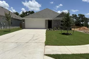 13401 Barn Chime St, Elgin, TX 78621 - Photo 3