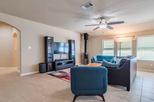 101 Beargrass Dr, Kyle, TX 78640 - Photo 5