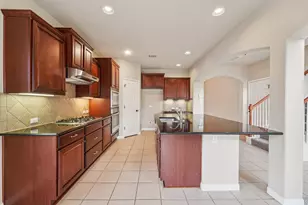 20913 Windmill Ridge St, Pflugerville, TX 78660 - Photo 9