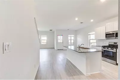 128 Mayacama Loop, San Marcos, TX 78666 - Photo 5