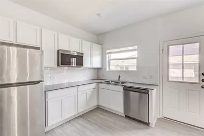 128 Mayacama Loop, San Marcos, TX 78666 - Photo 11
