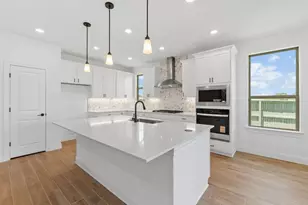 201 Bristlecone Bend, Liberty Hill, TX 78642 - Photo 5