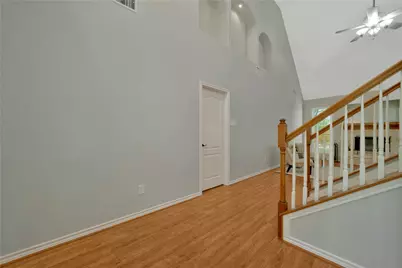 103 Sierra Ridge Drive, San Marcos, TX 78666 - Photo 7