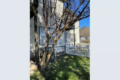1841 River Crossing Circle #B, Austin, TX 78741 - Photo 17