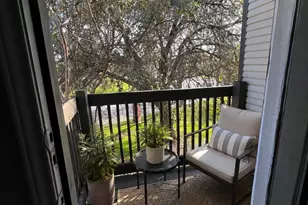 1841 River Crossing Cir, Austin, TX 78741 - Photo 15