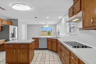 16 Brenda Ln, Round Rock, TX 78665 - Photo 7