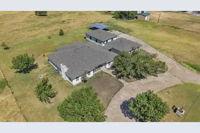 16 Brenda Lane, Round Rock, TX 78665 - Photo 1