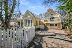 902 Blanco St, Austin, TX 78703 - Photo 3