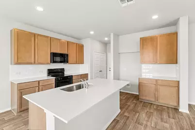 13305 Underbank Road, Pflugerville, TX 78660 - Photo 5