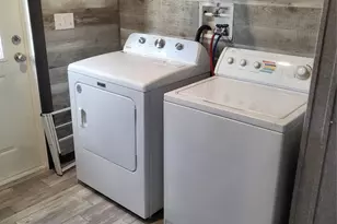 192 Lazy River Ln, Elgin, TX 78621 - Photo 9