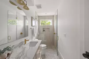 5104 Stone Gate Dr, Austin, TX 78721 - Photo 17