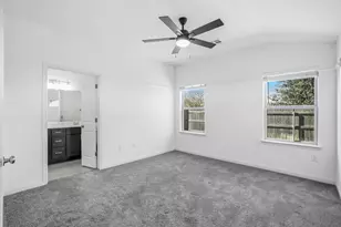 8215 McKamy Dr, Austin, TX 78744 - Photo 9