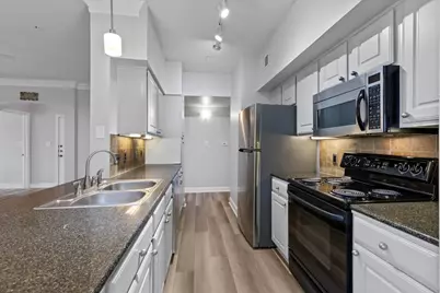 7701 Rialto Boulevard #632, Austin, TX 78735 - Photo 9