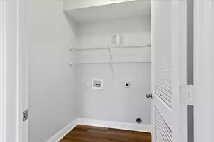 7701 Rialto Blvd, Austin, TX 78735 - Photo 5