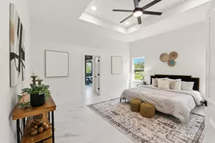 418 Bedford Dr, Spicewood, TX 78669 - Photo 13