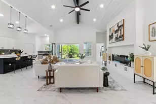 418 Bedford Dr, Spicewood, TX 78669 - Photo 5