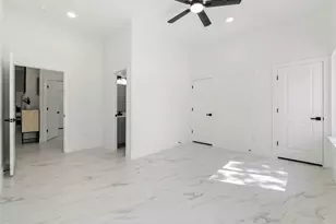 418 Bedford Dr, Spicewood, TX 78669 - Photo 21