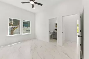 418 Bedford Dr, Spicewood, TX 78669 - Photo 25