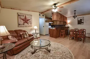 507 W Fawn St, Caldwell, TX 77836 - Photo 17