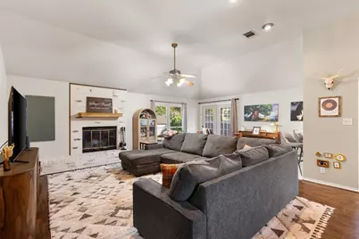 308 Susana Drive, Georgetown, TX 78628 - Photo 5