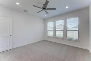 212 Rock Daisy Trl, Hutto, TX 78634 - Photo 15