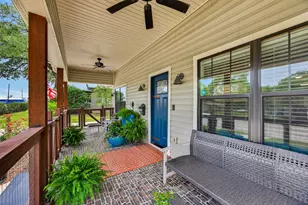 217 N Walnut Ave N, Luling, TX 78648 - Photo 3