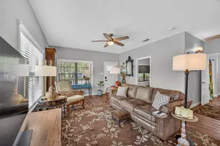 217 N Walnut Ave N, Luling, TX 78648 - Photo 7