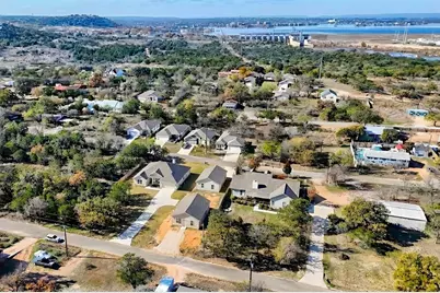 732 Aspen Lane, Cottonwood Shores, TX 78657 - Photo 3