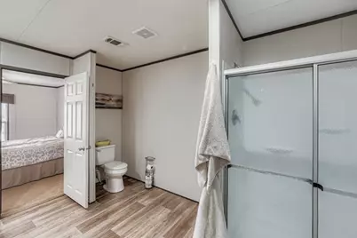 130 Zafiro Lane, Del Valle, TX 78617 - Photo 19