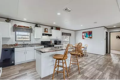 130 Zafiro Lane, Del Valle, TX 78617 - Photo 11