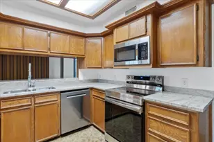 502 Grace Ln, Austin, TX 78746 - Photo 13