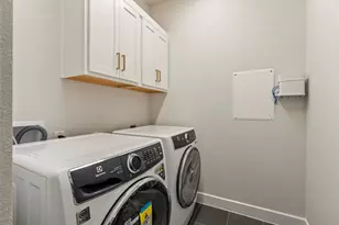 1057 Brickell Loop, Austin, TX 78744 - Photo 19