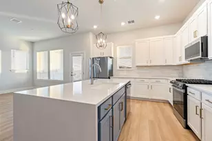 1057 Brickell Loop, Austin, TX 78744 - Photo 7