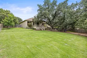 300 Errol Dr, Briarcliff, TX 78669 - Photo 31