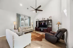 129 Empress Tree Dr, Leander, TX 78641 - Photo 11