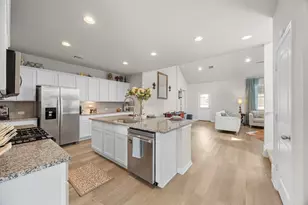 129 Empress Tree Dr, Leander, TX 78641 - Photo 5