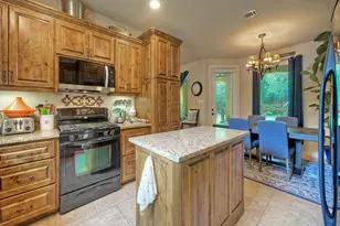 15705 Wildwood Trail, Austin, TX 78734 - Photo 11