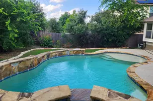 705 Wiltshire Dr, Hutto, TX 78634 - Photo 23