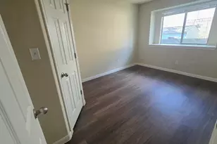 705 Wiltshire Dr, Hutto, TX 78634 - Photo 21